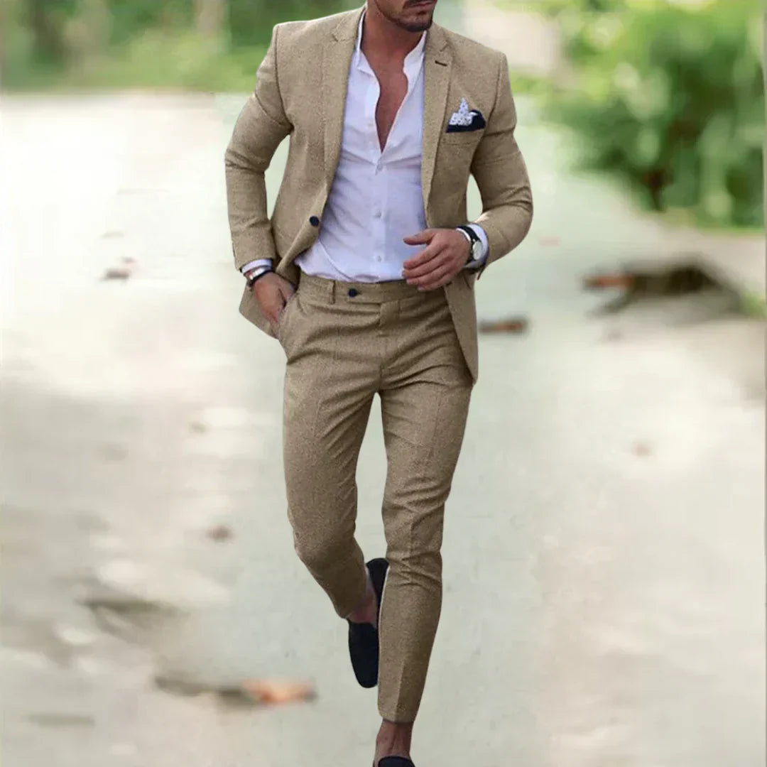 Lekki męski garnitur slim fit na lato – 2-częściowy zestaw