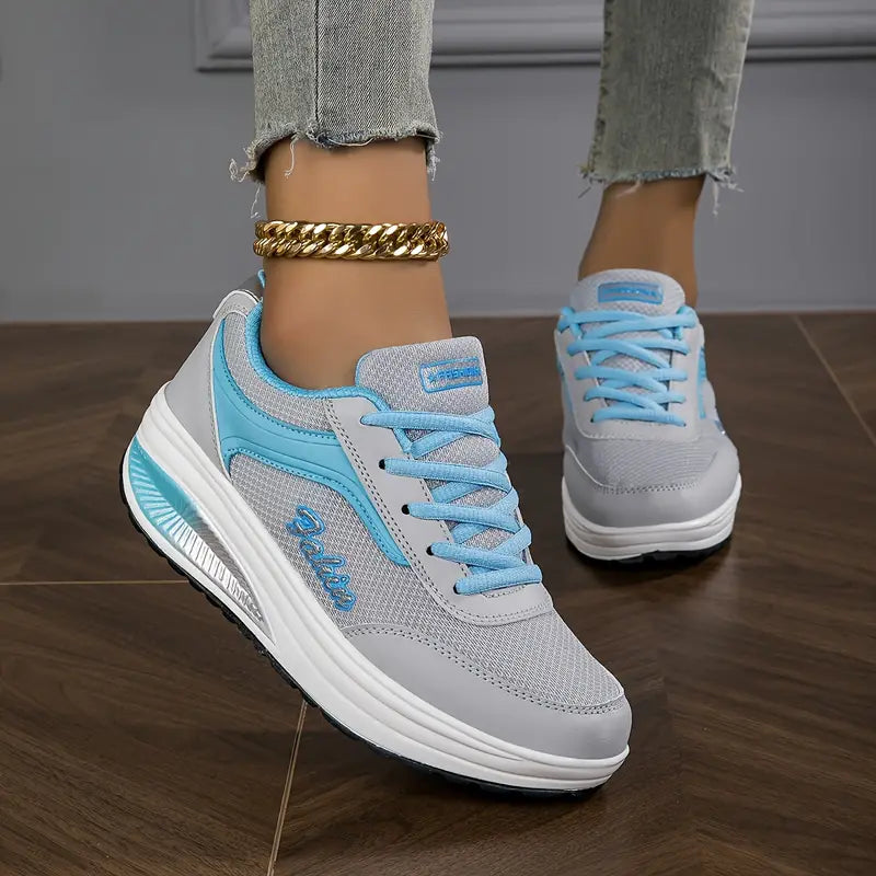 Damskie sneakersy z podwyższoną podeszwą do codziennego użytku