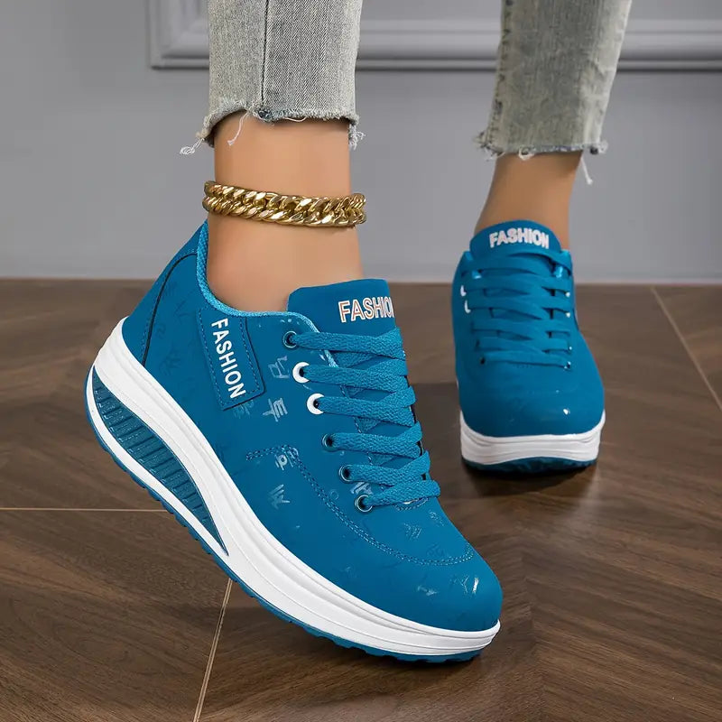 Damskie sneakersy z podwyższoną podeszwą do codziennego użytku