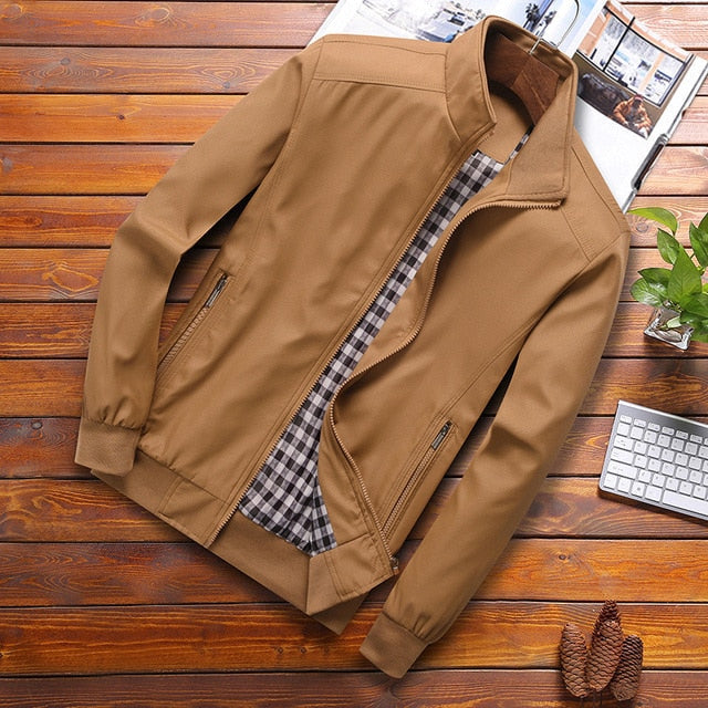 Męska kurtka bomberka typu Slim Fit na sezon przejściowy