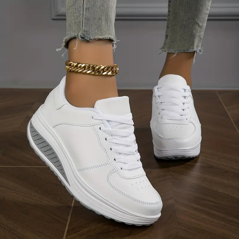 Damskie sneakersy z podwyższoną podeszwą do codziennego użytku