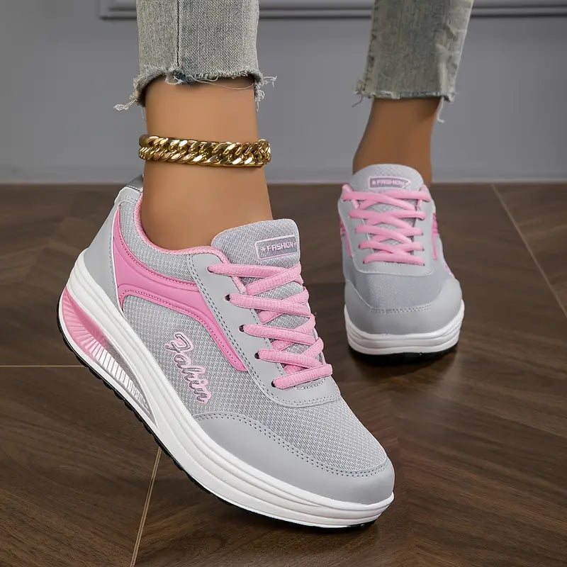 Damskie sneakersy z podwyższoną podeszwą do codziennego użytku